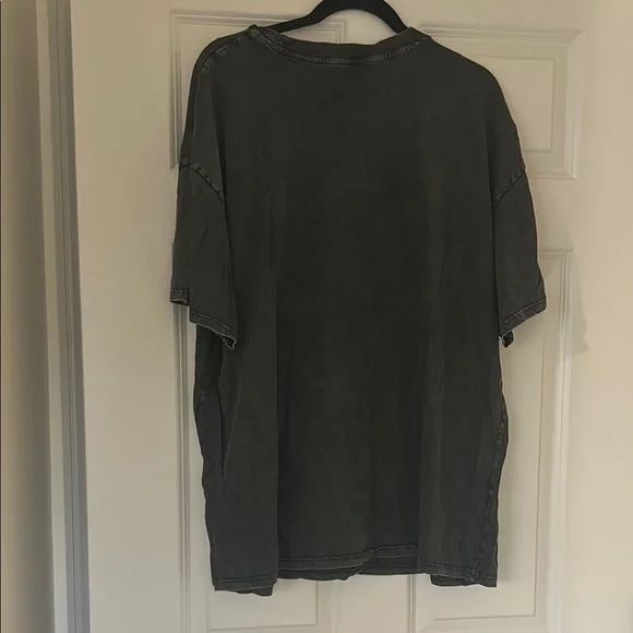 H&M Black Graphic Tee - Blondie Design - Picture 3 of 3